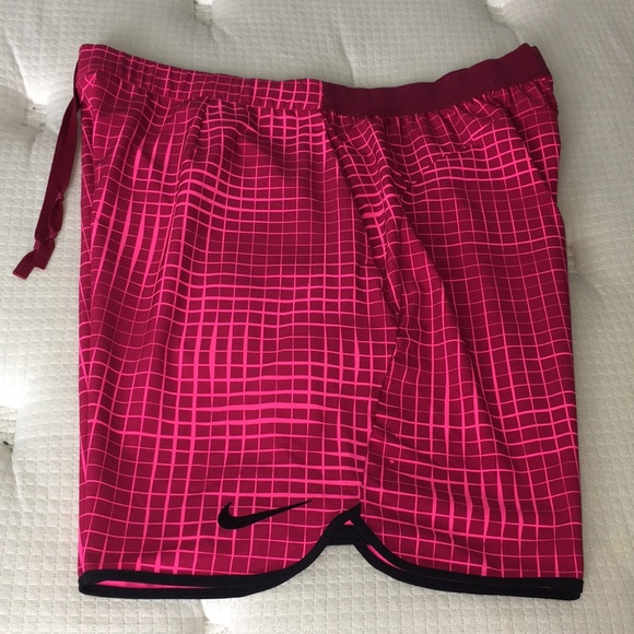 Nike Pants - ✅Women Nike Sportswear Pink Shorts Size XL